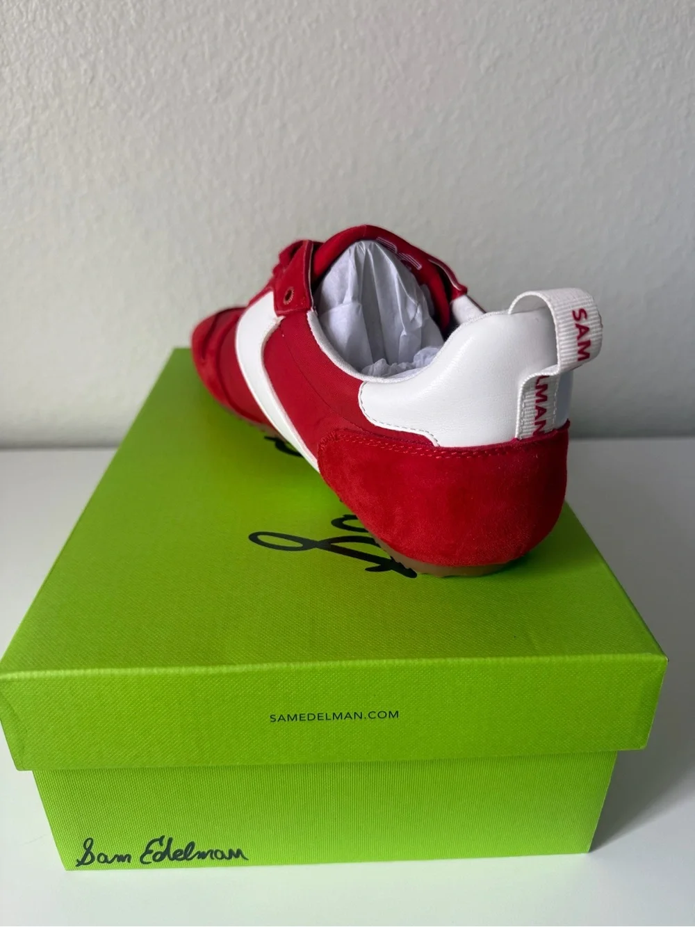 Sam Edelman Sneaker women size 9.5 new